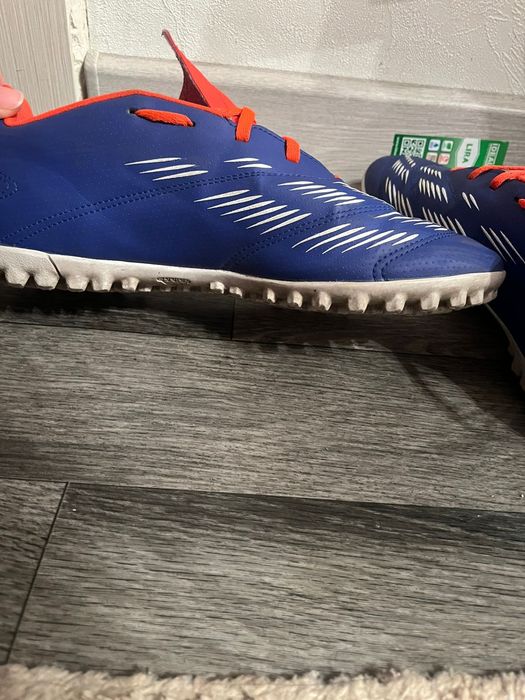 Скороножкий Adidas predator оригинальный