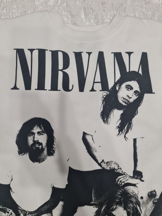 Продам лонгслив с начёсом "Nirvana"