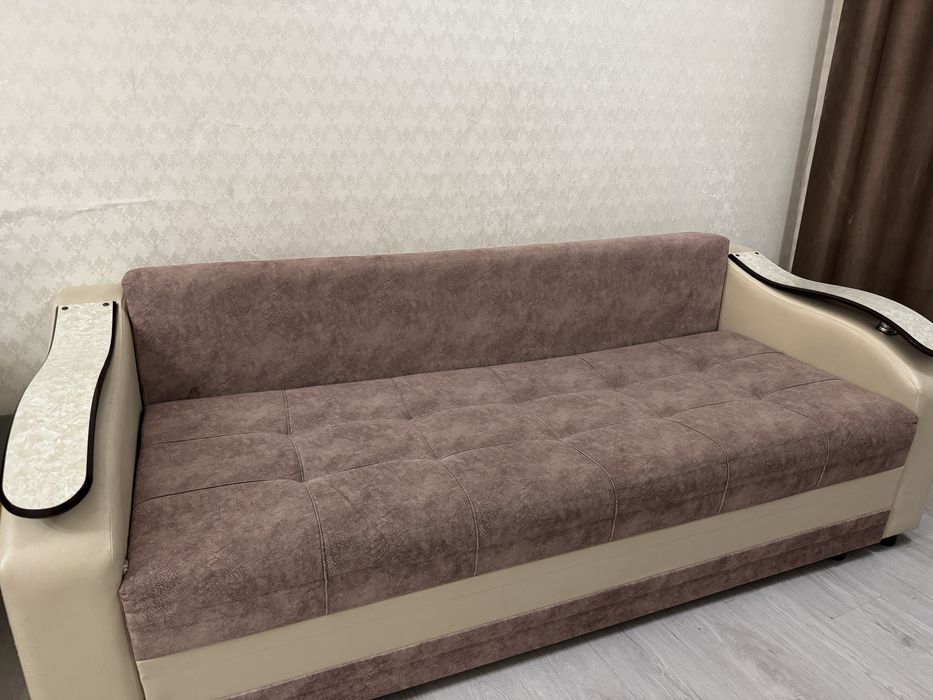 Продам диван в отличном состоянии
