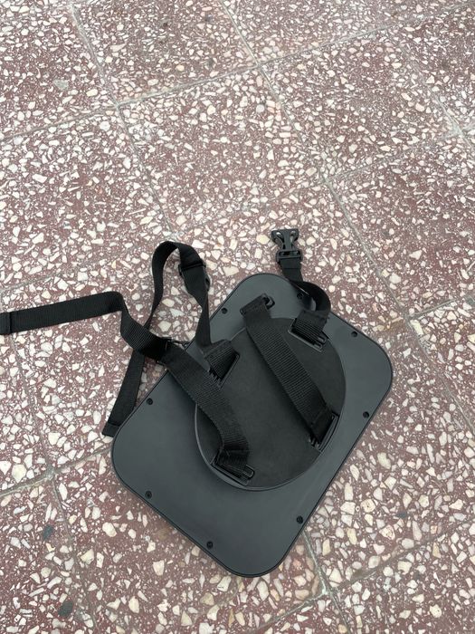 Oglinda supraveghere copil in masina.