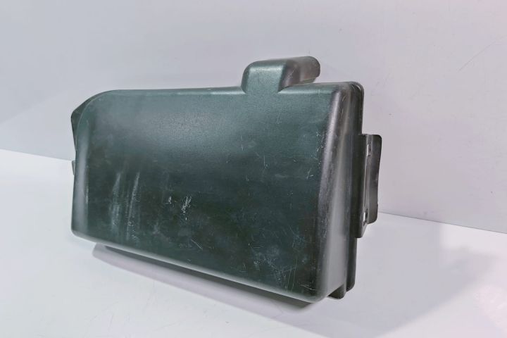 Capac baterie 6Q0915429B Skoda Fabia prima generatie (facelift) seria