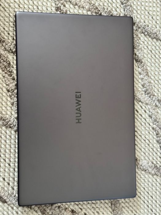 Huawei matebook d15