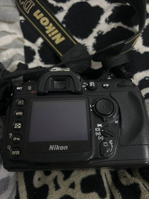 Продам фотоаппарат никон д200