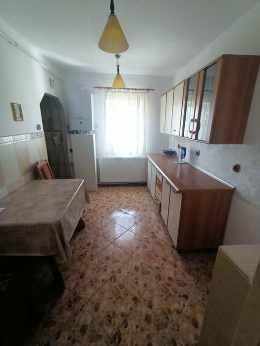 Vand apartament 3 camere negociabil