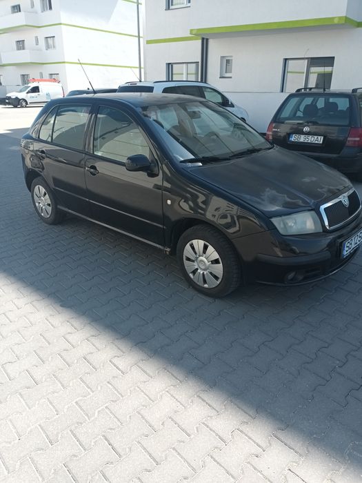 Vând skoda fabia