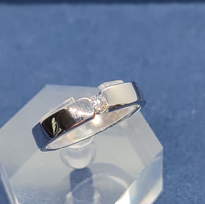 Халка с диамант VVS1