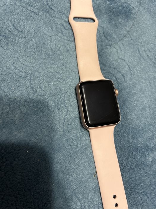 Продам apple watch 3