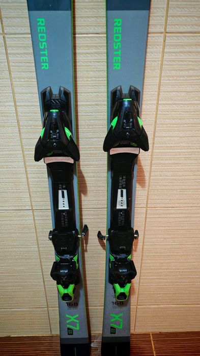 Schiuri atomic redster X7 168 cm -clapari ski