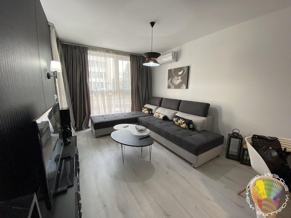 Дава се под наем Двустаен апартамент в Бургас, Братя Миладинови - 78 кв.м за 700 € - Снимка #2