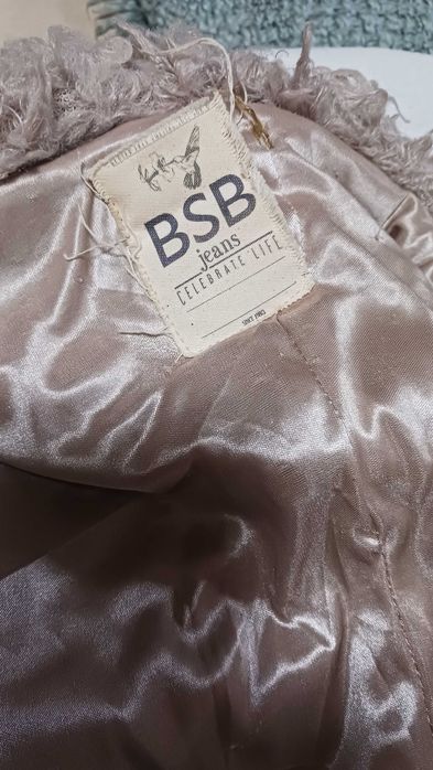 BSB рошаво яке.Бежаво на цвят.Размер М/L