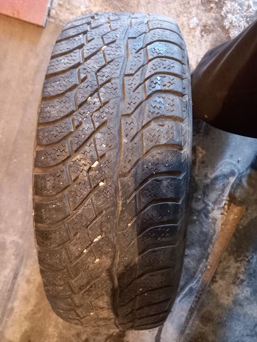 Продам запаску на рено дастер стояла