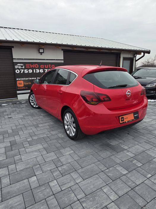 Opel astra an 2011 euro 5 posibilitate rate fără avans  Transport grat