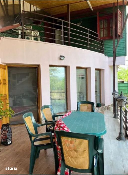 Casa de vacanta completa, gata de mutat de vanzare in Breaza