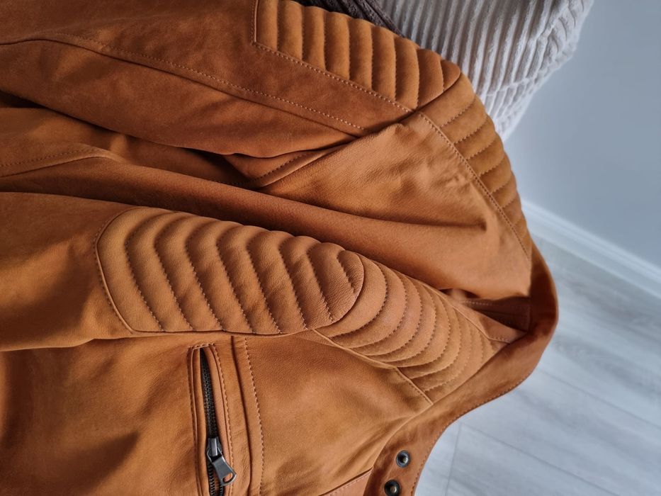 Vand geaca matlasata barbati