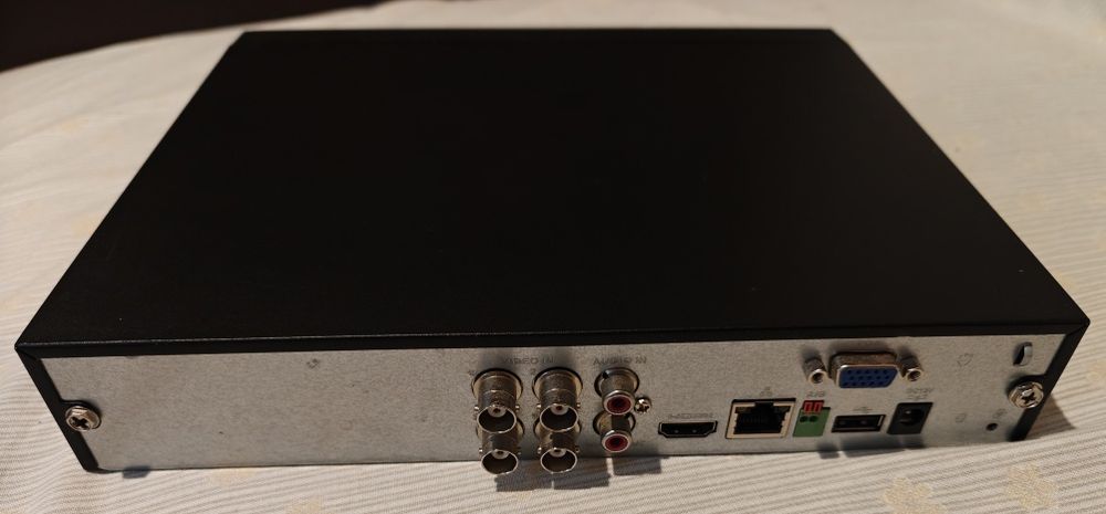 DVR Sistem înregistrare video supraveghere Dahua HCVR4104HS-S3 Tribrid HDCV