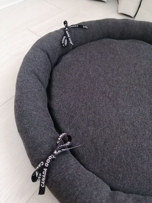 Лежанка для собак и кошек