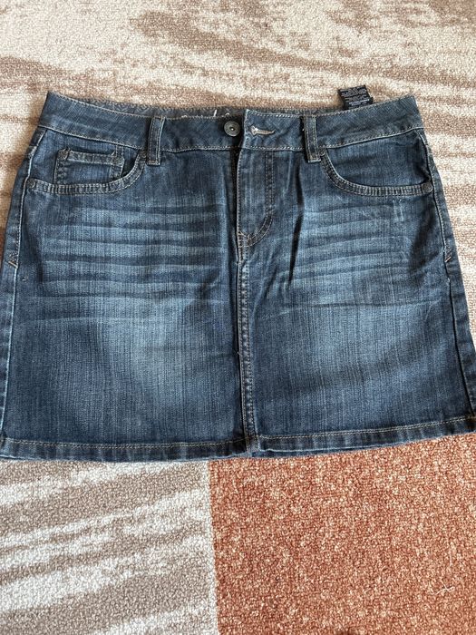 Дамска  пола от деним