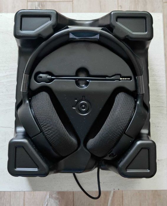 Новая игровая гарнитура SteelSeries Arctis 1 Series X Black в коробке