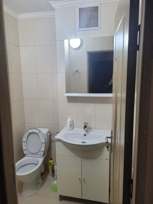 Închiriere apartament 3 camere