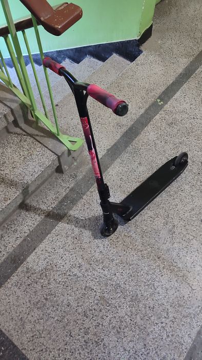 Тротинетка за скокчета