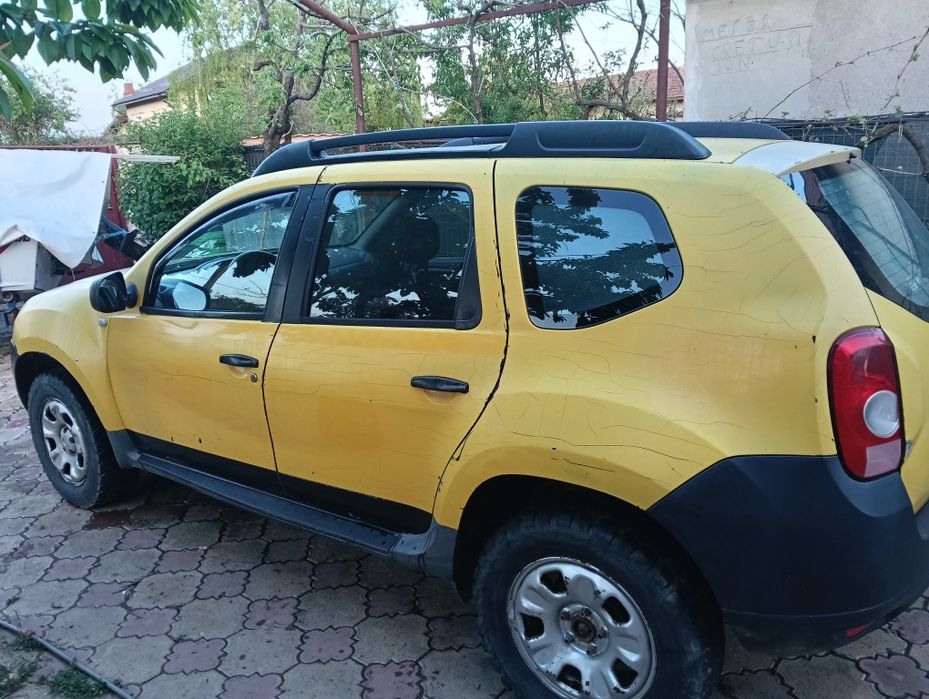 Duster de vanzare