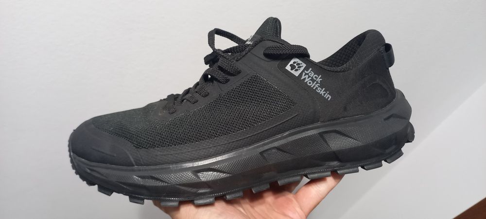 Adidas Jack wolfskin 44 pret 200 ron