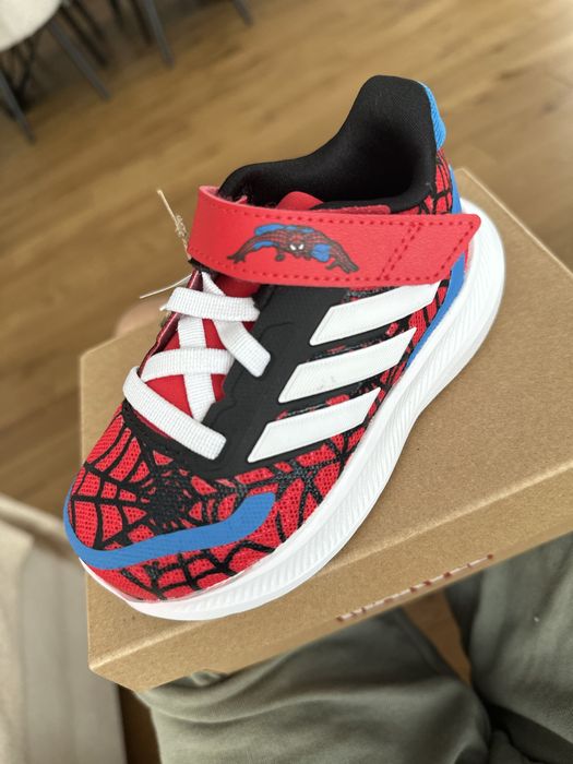 Adidas baieti marimea 23