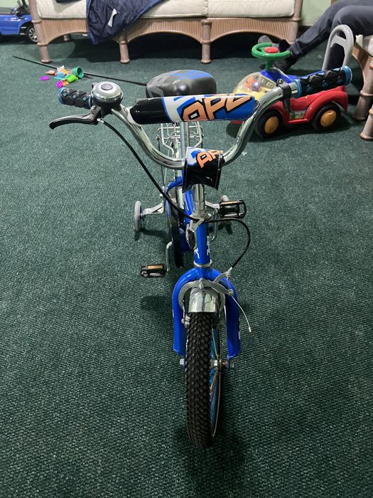 Синий велосипед