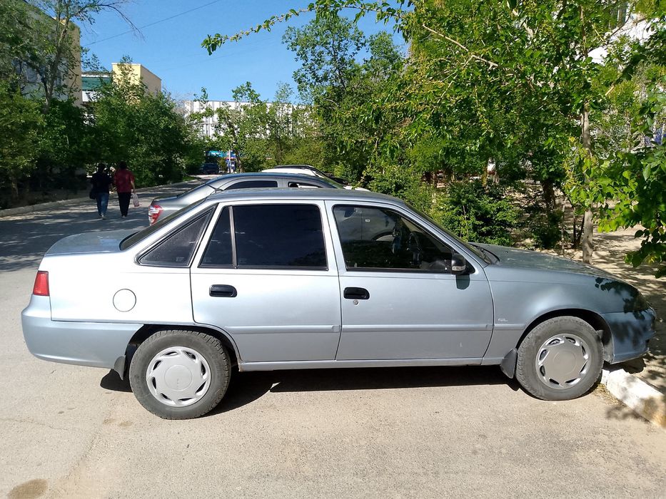 Срочно Нексия 2 2014