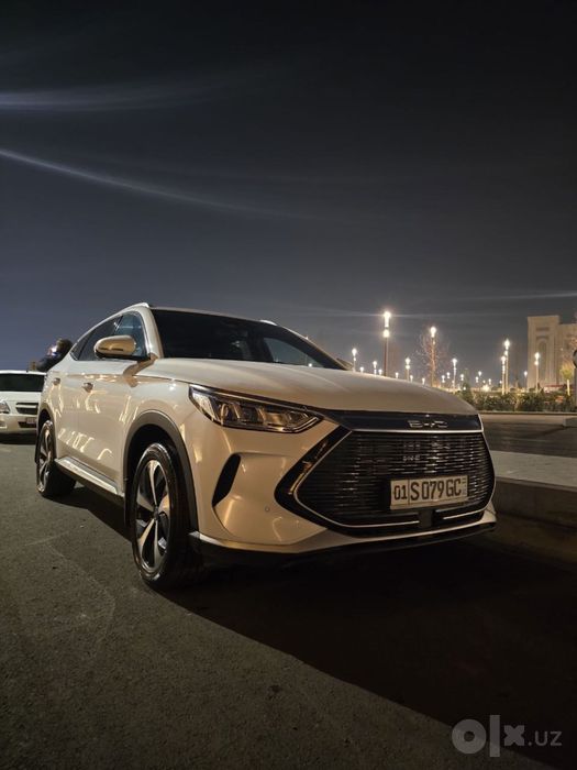 Byd song plus awd flagship