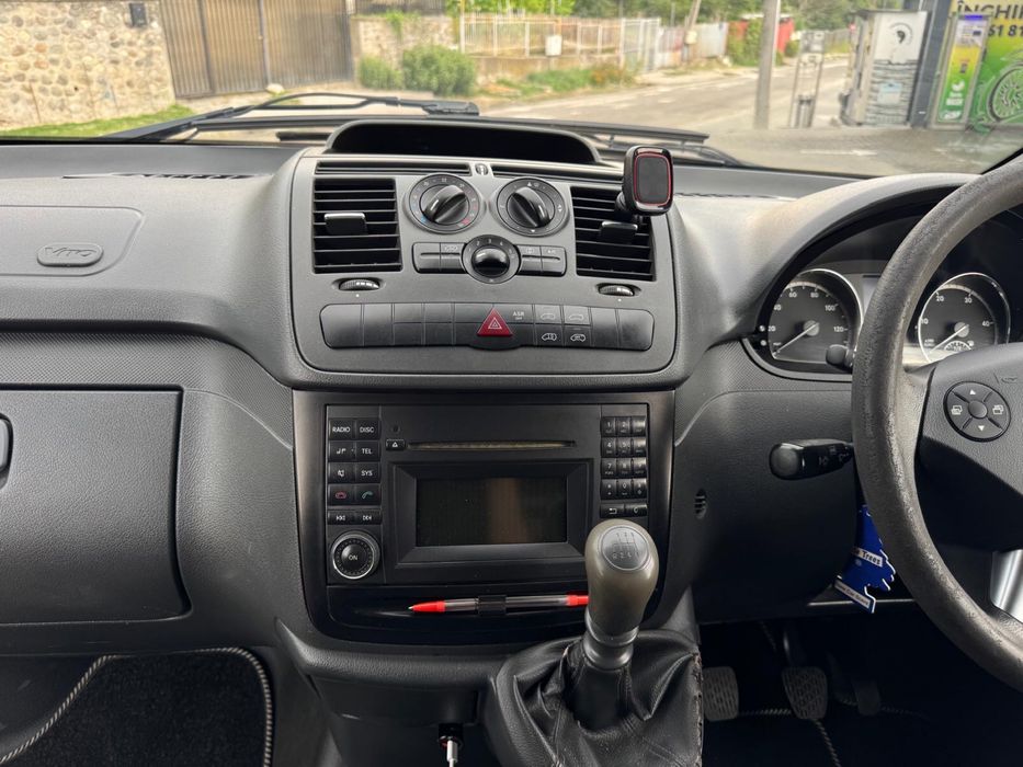 Mercedes-Benz Vito duba 113 CDI volan dreapta