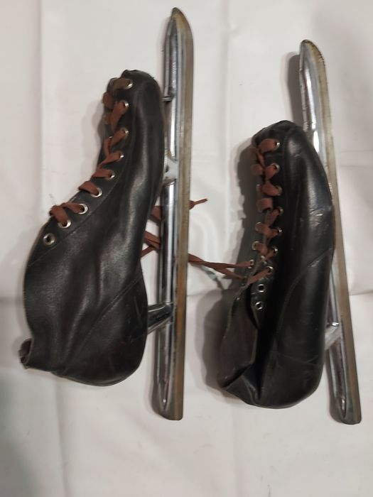 Коньки 40 размер. советского периода