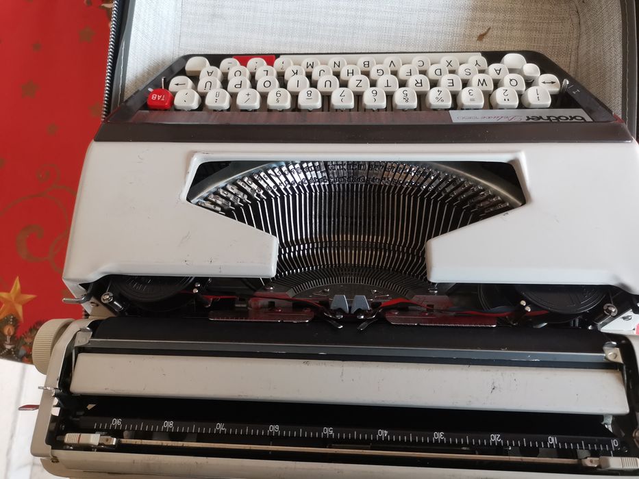 masina de scris BROTHER deluxe 1350