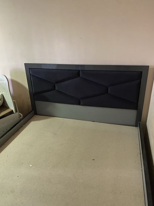 Продается 1.5 кровать, в хорошем состоянии