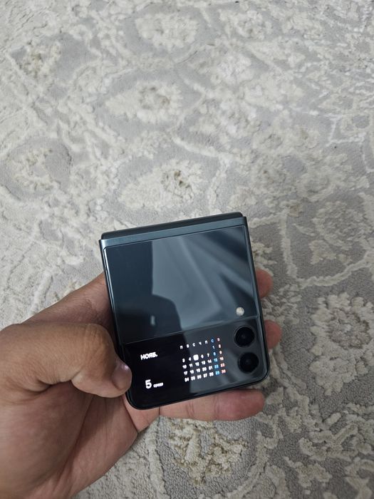 Samsung Z Flip 3 8/256 gb