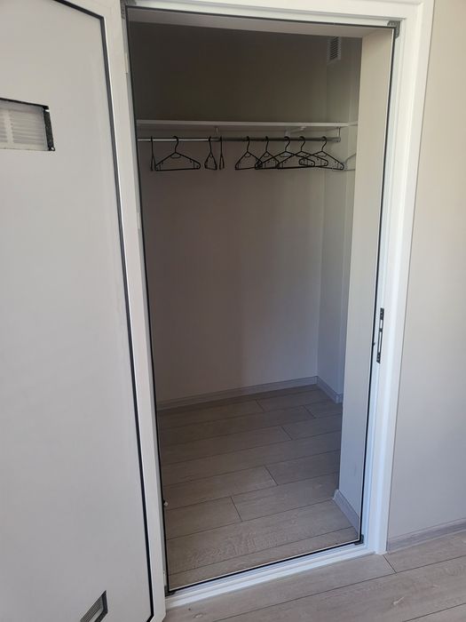 Дава се под наем Тристаен апартамент в Ловеч, Дикисана - 90 кв.м за 346.8 € - Снимка #7