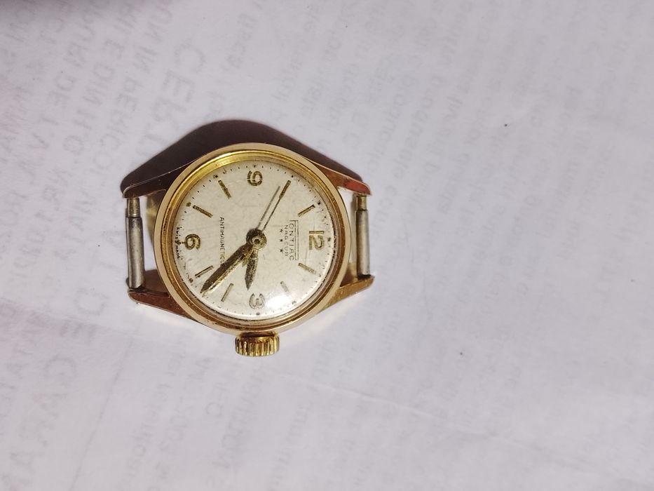 Când ceas Pontiac Nageur