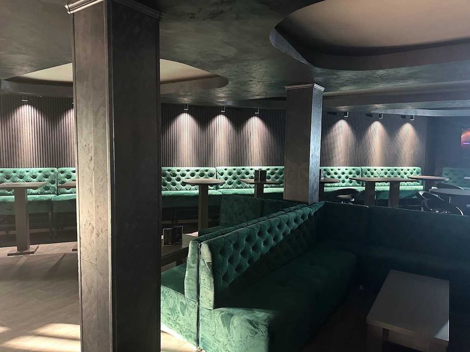 Mobilier Pub-Cafenea