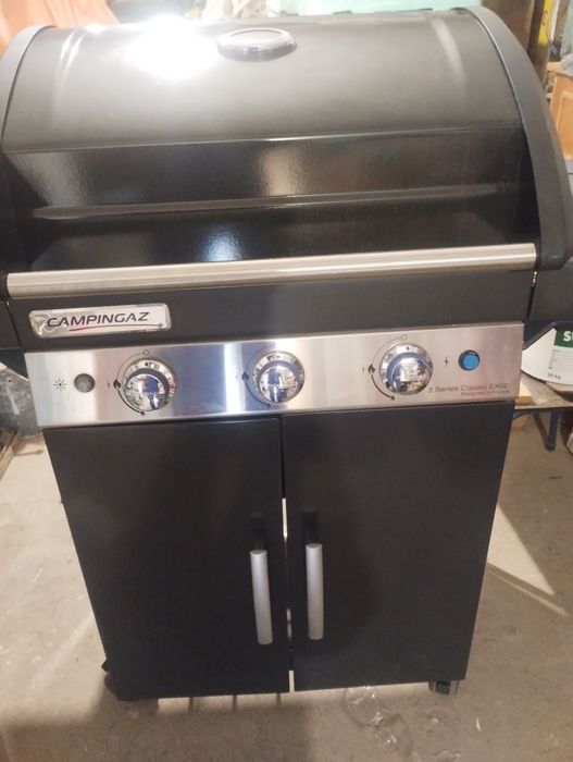 Газгрил със три горелки+котлон