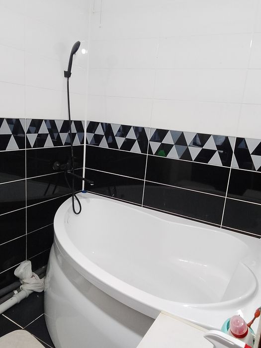 Продам квартиру 4 комнатную