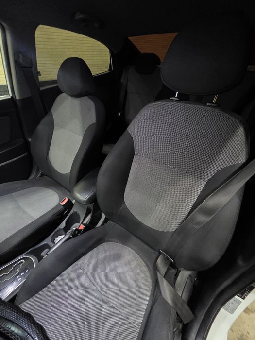 Xunday accent xolati yaxshi 8200