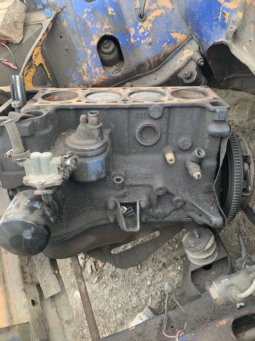 Продам блок ваз 21011 копейка