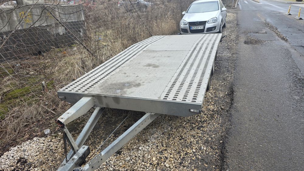 Inchiriez Platforma auto
