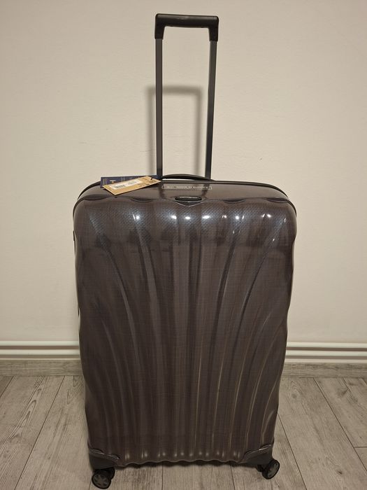 Vând troller samsonite, nou.