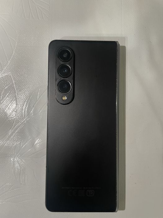 SAMSUNG FOLD 4 12/256 срочно