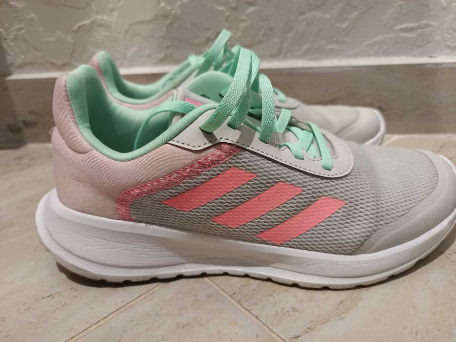 Сиви маратонки Adidas