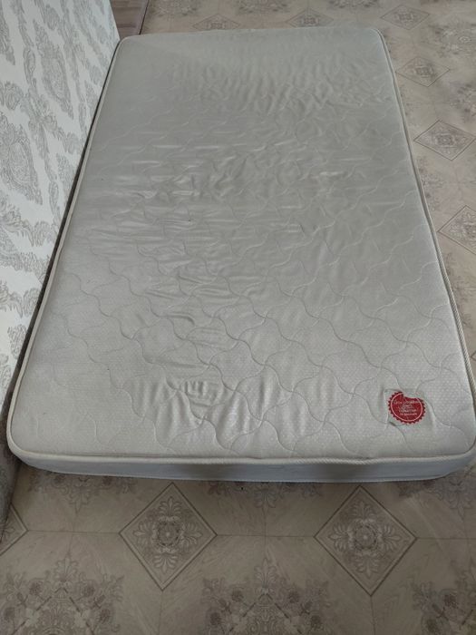 Продам матрас продам