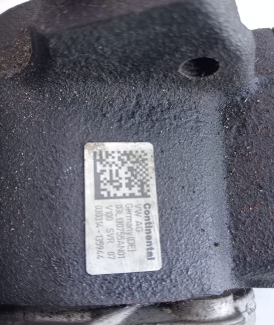 Pompa inalte   Pompa inalta presiune 03L130755 Volkswagen VW Golf a 6