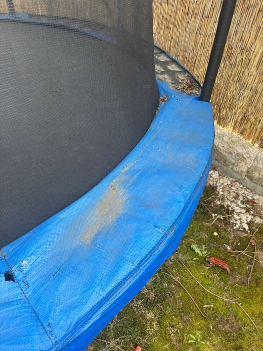 Trambulina pentru copii