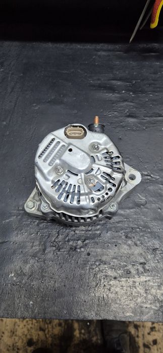 Генератор Land Cruiser 105 4.5 1FZ - FE